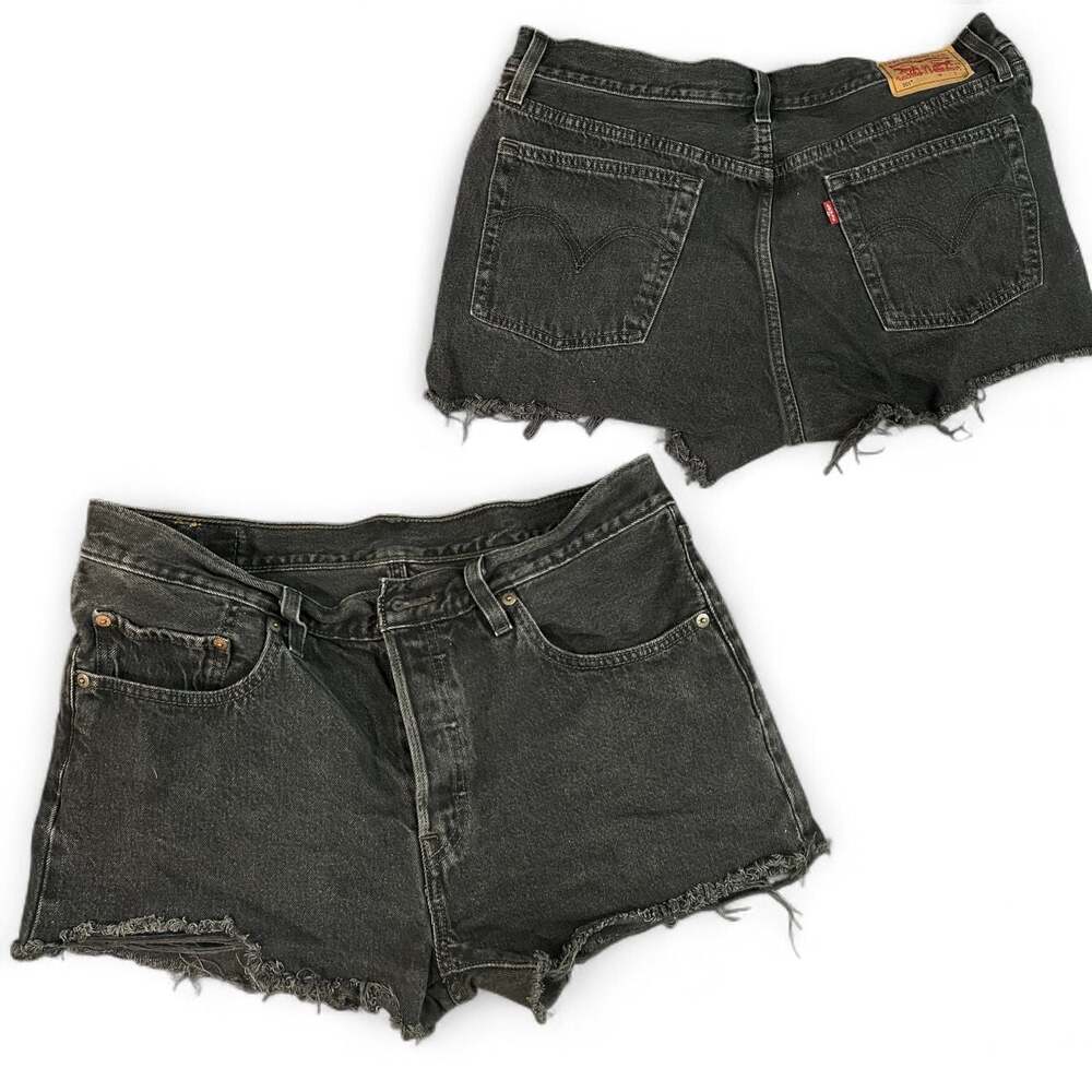 Size 30 Levi's 501 Women's Distressed Cut Off Denim Jean Shorts Black